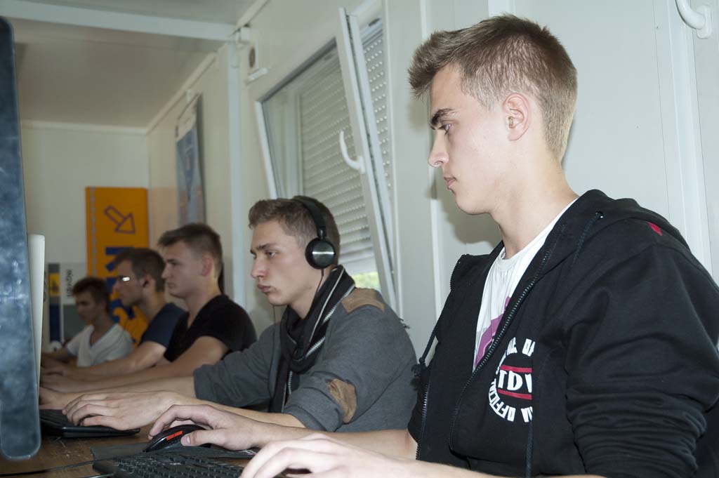 130914_LOL55_101