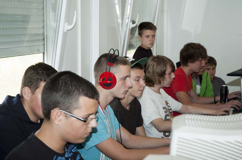 130915_LOL55_107